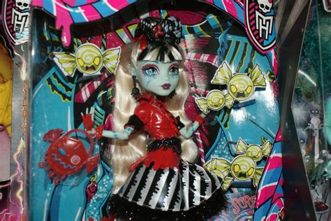 Monster High Frankie Sweet Screams Rochelle Venus Honey Swam 1400