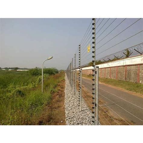 Electric fences allow you to keep animals like dogs or cattle in an enclosed space. Mild Steel Square Solar Electric Fencing, For Farm Protection, Rs 190 /square meter | ID ...