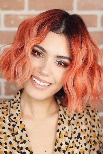 Wavy hair is a balanced texture blessing that deserves a cute, cropped, and flippy body to do it justice. FLATTERING SHORT HAIRCUTS FOR OVAL FACES 2018 - Fashionre