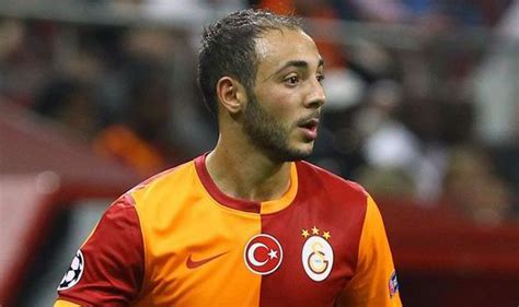 Join the discussion or compare with others! Mercato: Le Marocain Amrabat pisté par Hull City - Africa Top Sports