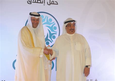 قال وزير الصحة الكويتي باسل الصباح، إن فيروس كورونا لن ينتهي، مؤكدا أنه باق معنا حتى يوم القيامة. كونا : وزير الصحة الكويتي يدشن مشروع التأمين الصحي للمتقاعدين - الصحة والبيئة - 28/09/2016