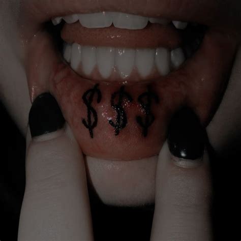 Pin By 𝐚𝐥𝐲𝐬𝐬𝐚 On ┆aesthetics Cute Tattoos For Women Lip Tattoos