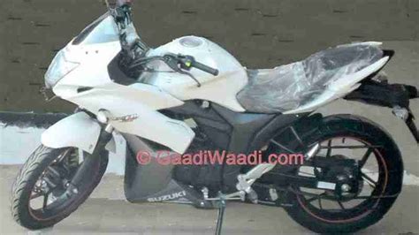 Suzuki Gixxer Sf White Colour