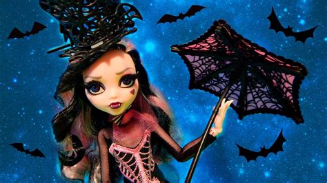 Exclusive Monster High Draculaura Collector Doll Gothic
