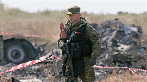 Mh17 Fighting Delays Afp Officers Experts Access To Malaysia Airlines