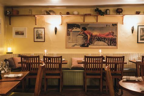 The Guide To Cosy Restaurants In The Old Town Thatsup
