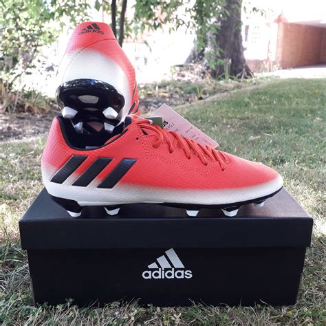 May 21, 2021 · auch die grünen, koalitionspartner und van der bellens frühere partei, bekommen ihr fett ab. NEW! Boys Adidas Messi Football Boots Kids - Various Sizes ...