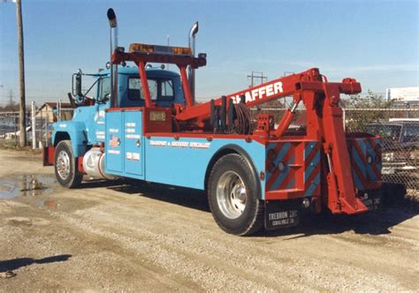 Shaffers Towing Springfieldil Tow411