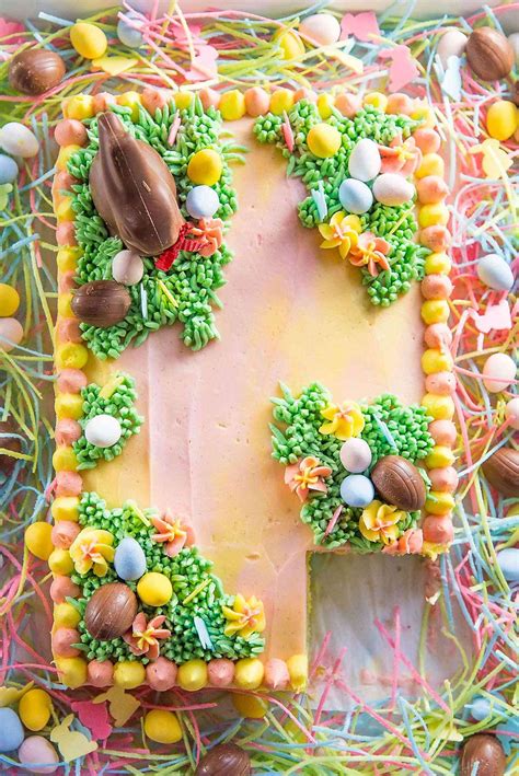 Pastel Easter Sheet Cake A Top View Of The Easter Cake With All The