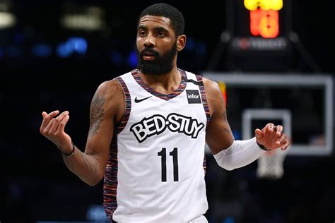 Born in melbourne, australia, and briefly raised in the suburb kew. NBA, il ritorno di Kyrie Irving a Boston | Dunkest