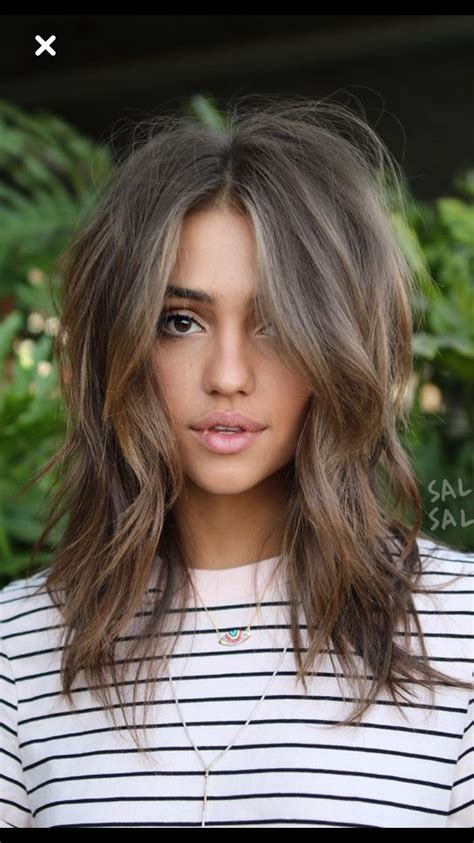 Medium length layered haircuts are a superb choice for modern women. 5 Long Layered Medium Length Hairstyles For Summer 2019 ...