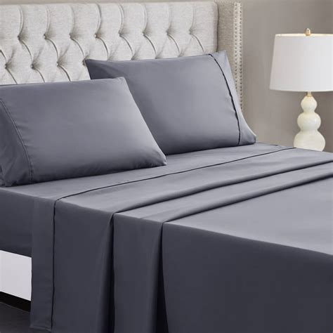 Hig 4 Piece 2800 Supreme Collection Extra Soft Full Solid Sheets Set