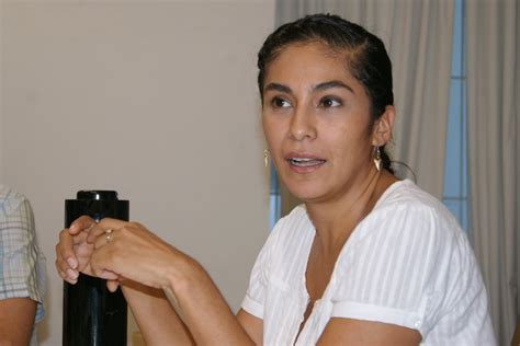 Todos Tienen La Razón Sandra Muñoz Celebra