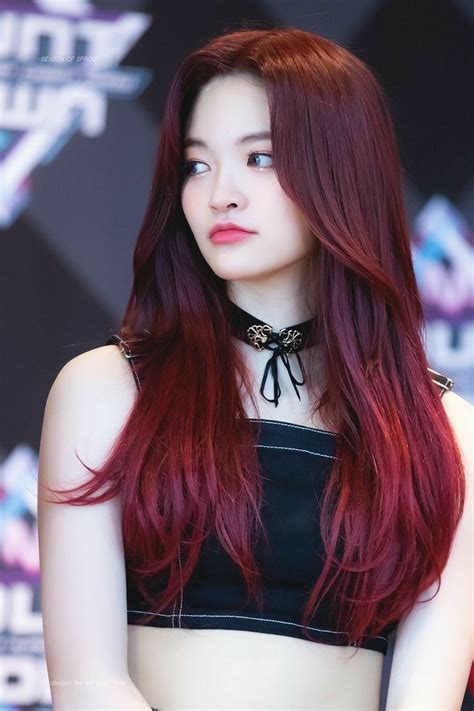Dia Somyi Kpop Hair Color Asian Red Hair Red Hair Kpop Girl