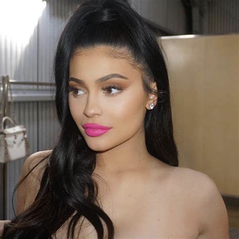 Kylie Jenner Lips Kim Kardashian Sis In Topless Tease To Flog Lippy