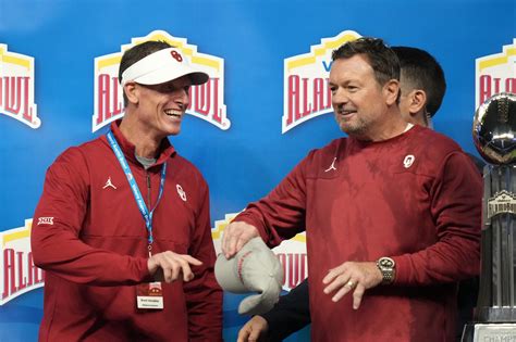 Oklahoma Football Bob Stoops Cautions Fans Not To Overreact