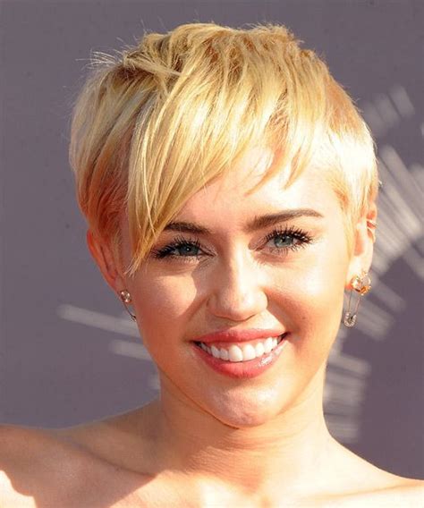 Miley Cyrus Hairstyle Short Straight Casual Medium Blonde Honey