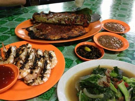 Kubang kerian (jalan pasir puteh), kubang kerian, kelantan. Tempat Makan Sedap Di Malaysia: 10 Tempat Makan Kedai Ikan ...