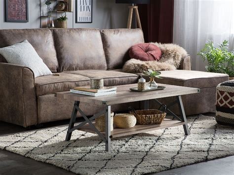 What Colors Go With Taupe Sofa