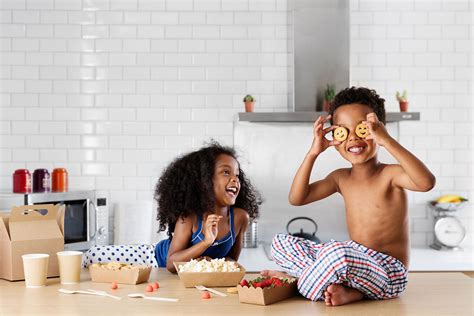 Pic Of Two Kids Being Silly With Food By Lisa Tichane Click Magazine