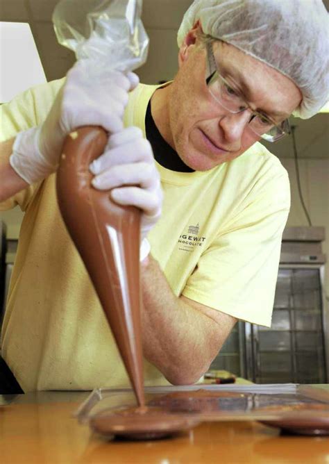 bridgewater chocolate gets ready for sweet holiday