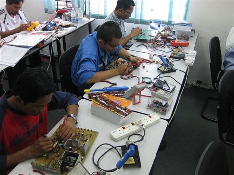Completed The Basic Electronic Course Electronics Repair And