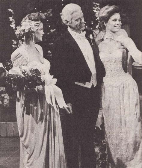 First couple of all the santa barbara history, the couple formed by kelly capwell and joe perkins occupies the center stage during the first months of broadcasting of the show. Kelly Capwell and Joe Perkins' wedding