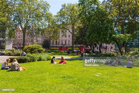 Bloomsbury Square Garden Photos And Premium High Res Pictures Getty