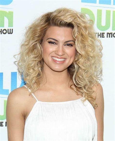 Nude Pictures Of Tori Kelly Which Will Make You Become Hopelessly