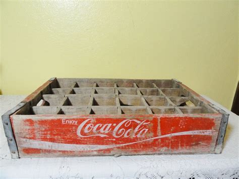 Vintage Coke Soda Box Crate Case Coca Cola Red 24 Sections