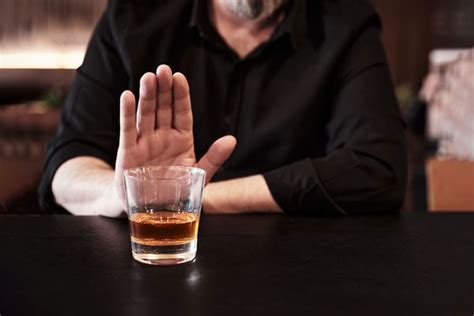 What Happens To Your Body After You Quit Drinking According To Experts Salon Com