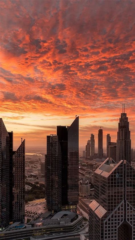 Sunset In Dubai Uae Cityscape Wallpaper Dubai Aesthetic Cityscape