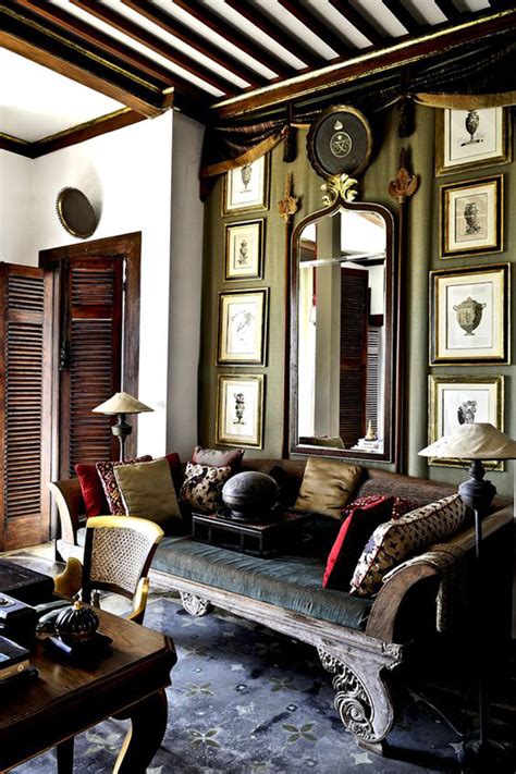 Does your living room need updating? traditional-ethnic-javanese-living-room-ideas | HomeMydesign