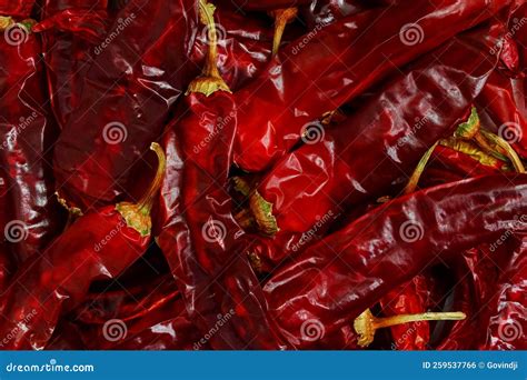Closeup Of Dry Organic Kashmiri Red Chili Pepperselective Focustop