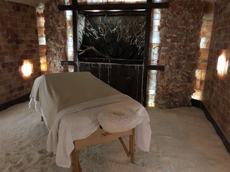 3 Benefits Of Salt Cave Massage Therapy
