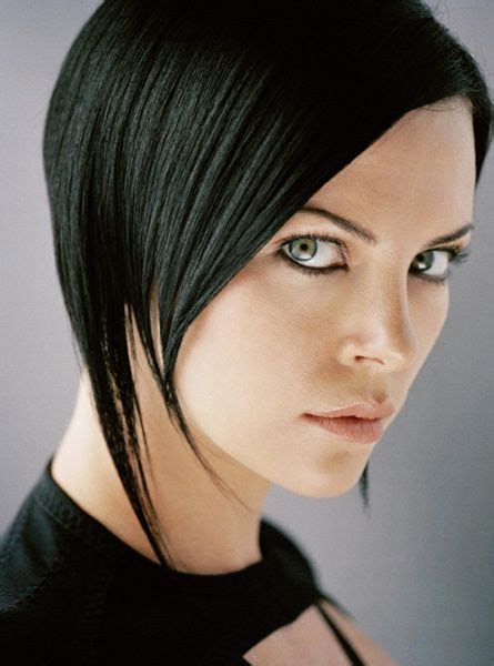 Aeon Flux 2005 Charlize Theron Hair Charlize Theron Celebrity