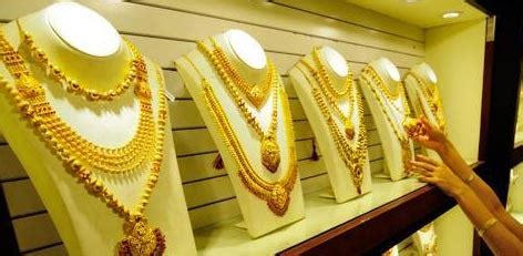 View live gold rates in multiple currencies. Live Chennai: Gold rate decreased Rs.40 per sovereign,gold ...