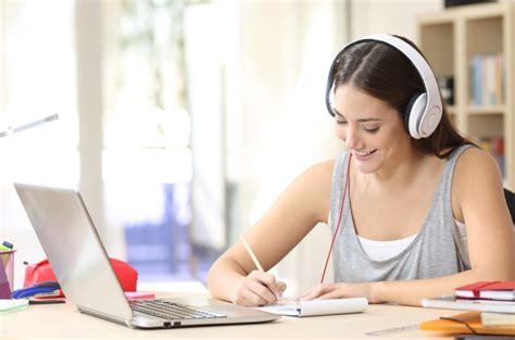 Getting good grades helps a student get into a competitive college, which can eventually lead to a rewarding career. Taking Online Classes in College: 5 Tips to Help You ...
