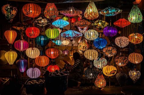 The History Of Hoi Ans Lanterns