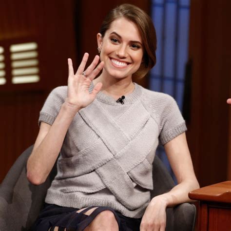 Allison Williams Is Obsessed With Her Engagement Ring E Online