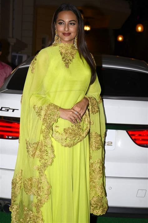 Sonakshi Sinha In Green Dress At Ekta Kapoor Diwali Party Cinehub