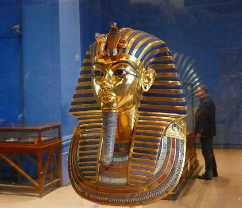 King Tutankhamuns Golden Mask Egyptian Museum Cairo Egypt Early