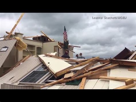 A Chilling Moment American Flag Saved After Tornado Destroys Home Youtube