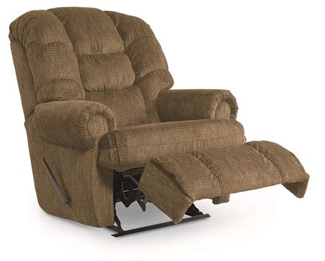 Best Recliner For Big And Tall Man That Offers Maximum Comfort