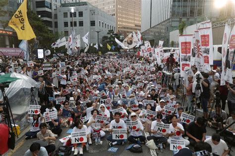 South Koreans Protest Japan Trade Downgrade The Arkansas Democrat