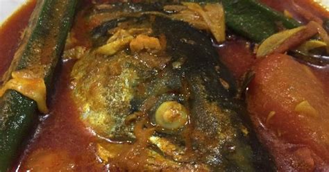 10 resep ikan kuah merah, enak, segar, dan sederhana. Resepi Kari Ikan Salmon - Surasmi I