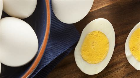 Are Discoloured Egg Yolks Bad For You Starts At 60