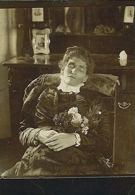 Epoca Victoriana Fotos Post Mortem ~ Relatos Del Ayer Y Hoy