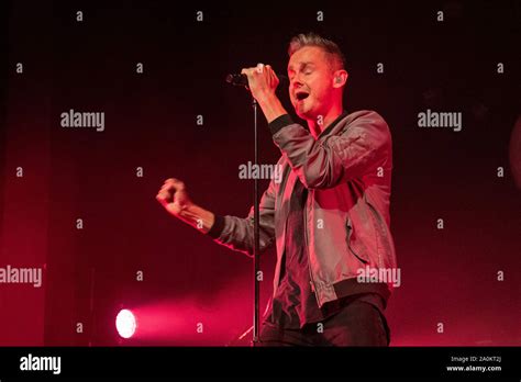 Tom Chaplin De Keane Hi Res Stock Photography And Images Alamy