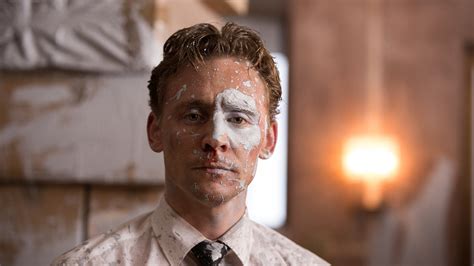 Review In ‘high Rise Tom Hiddleston And Class War Hit A Low Point